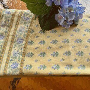 Beautiful REVERSIBLE Yellow Floral Tablecloth